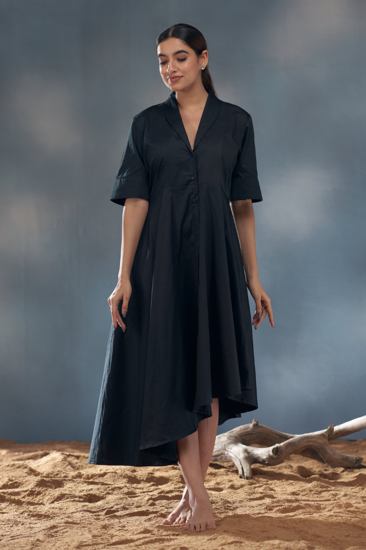 Chelsea collar black up-down dress